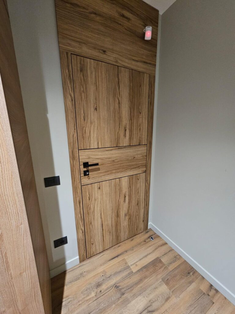 Ușă de interior Porta Level cu Panou — montaj Pro Casa Doors