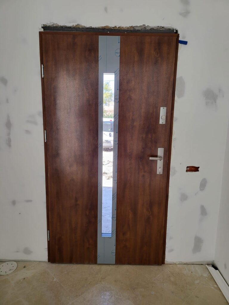 Ușă de exterior PORTA THERMO Piatra-Neamț — montaj Pro Casa Doors