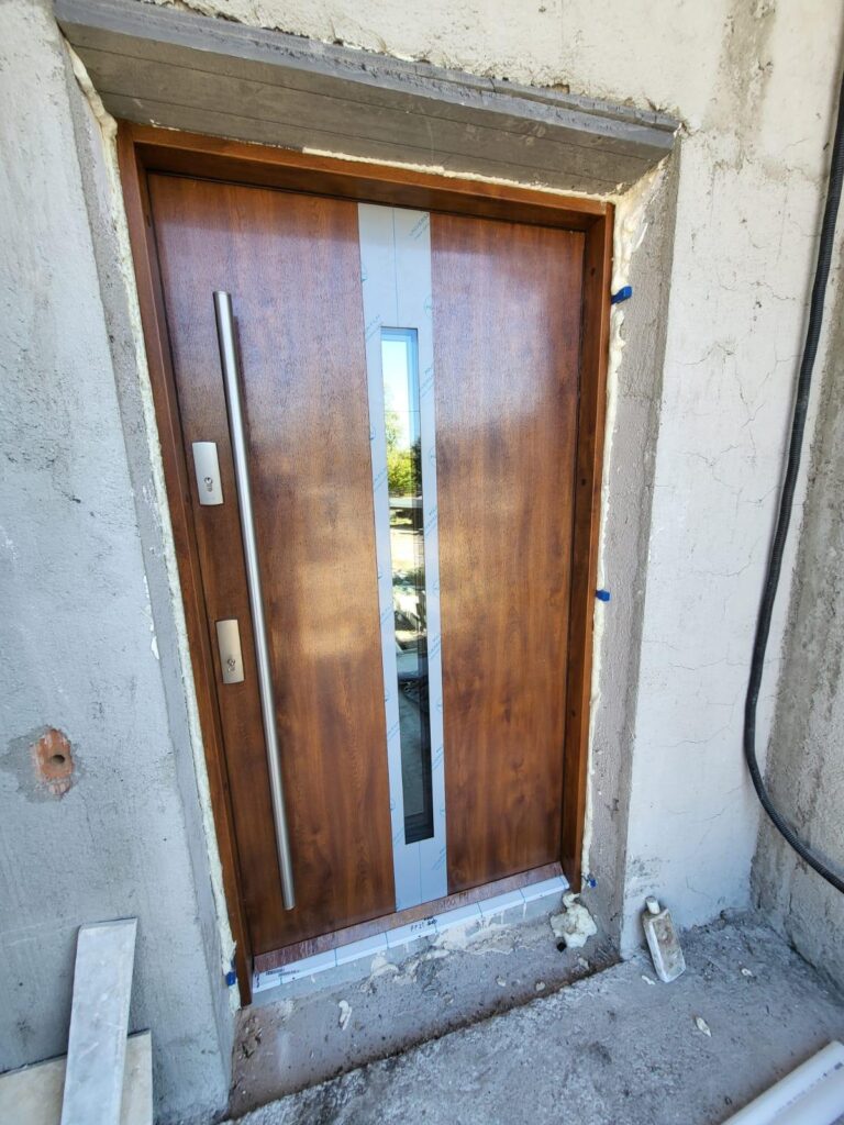 Ușă de exterior PORTA THERMO Piatra-Neamț — montaj Pro Casa Doors